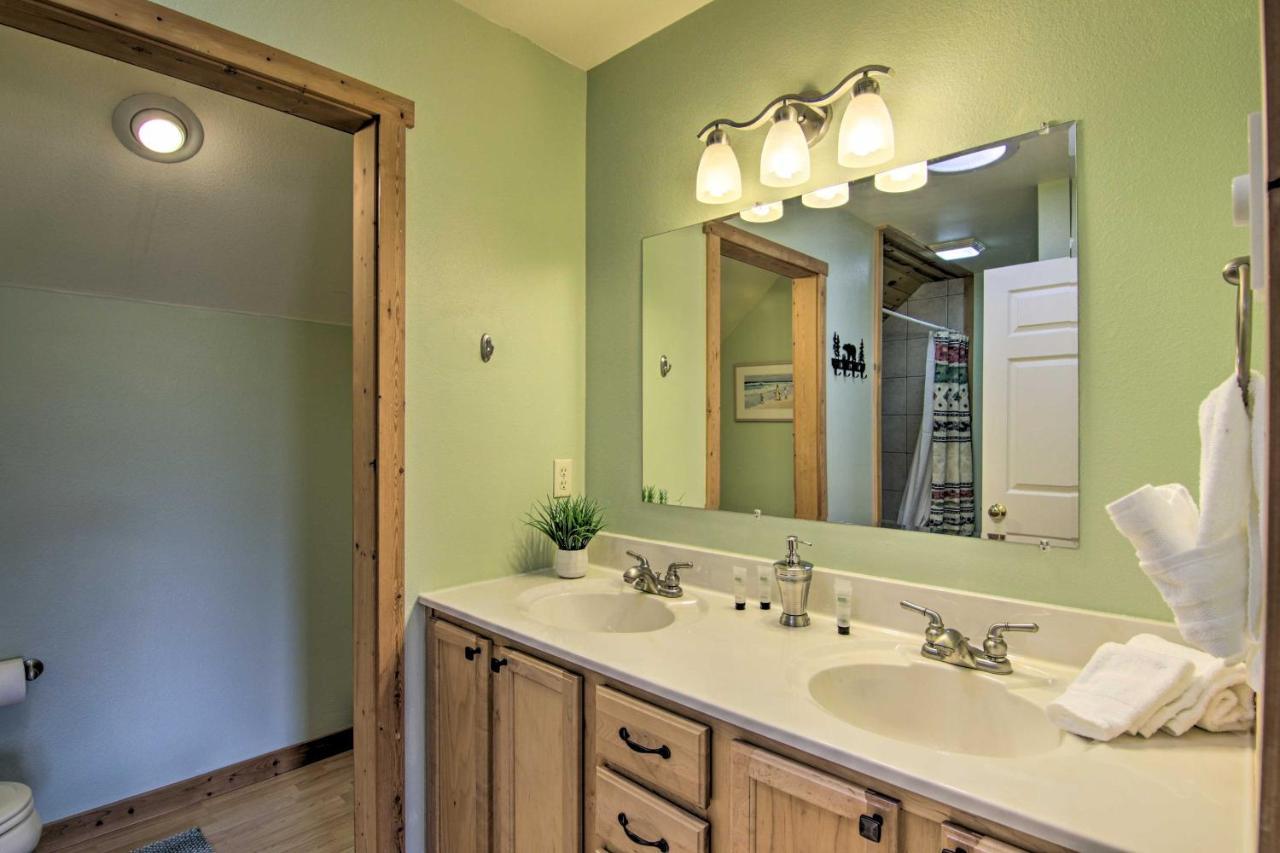 Airy Emigrant Townhome With Sweeping Mtn Views! Buitenkant foto